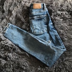 Zara Jeans